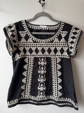 THML Black Top with beige Embroidered Geometric Detail size m medium
